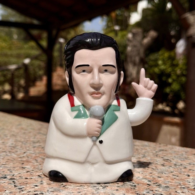 Lucky Elvis